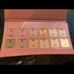 Illamasqua Unveiled Palette